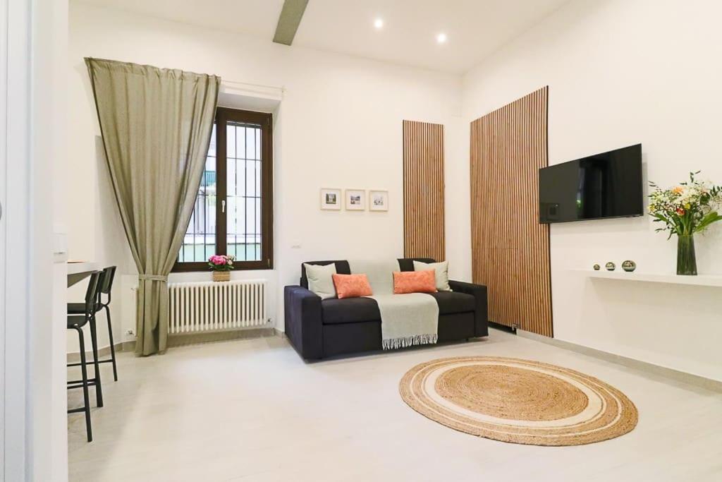 New Private Apt In Como Comfort - Elegant - Comfortable Exterior photo