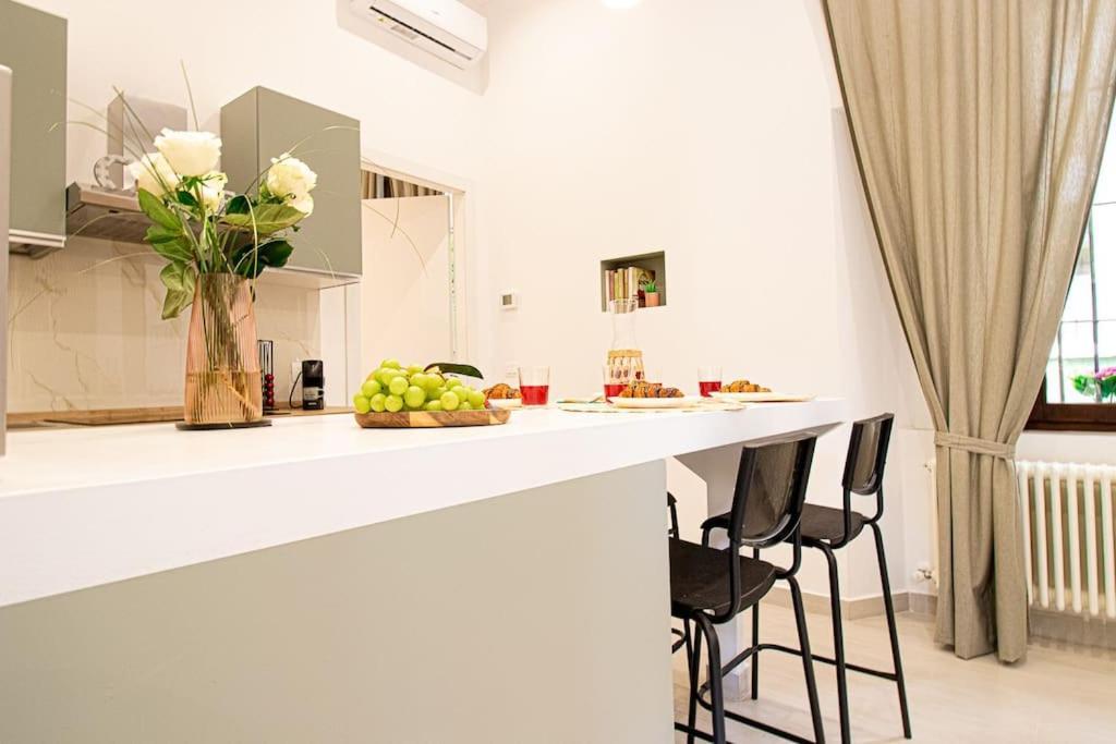 New Private Apt In Como Comfort - Elegant - Comfortable Exterior photo